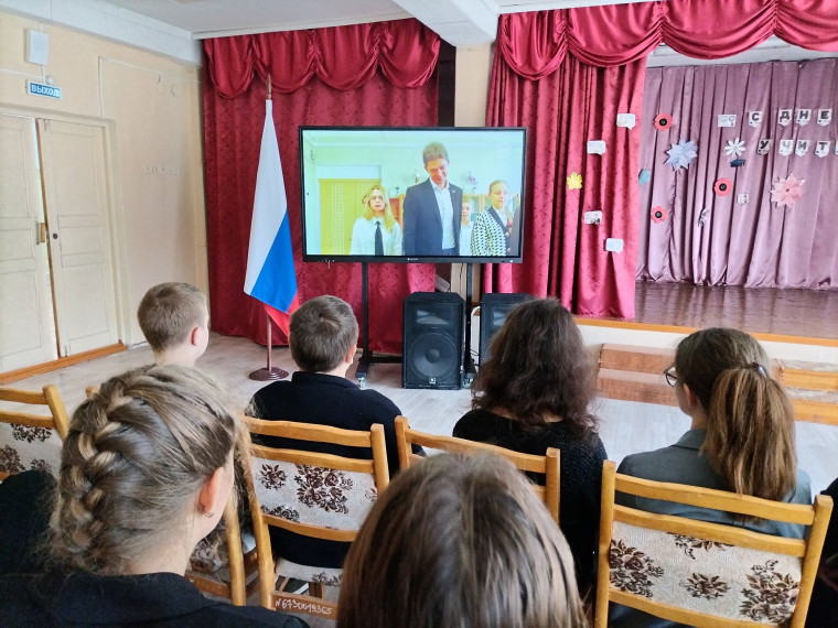 "Пробую профессию в сфере науки и образования".